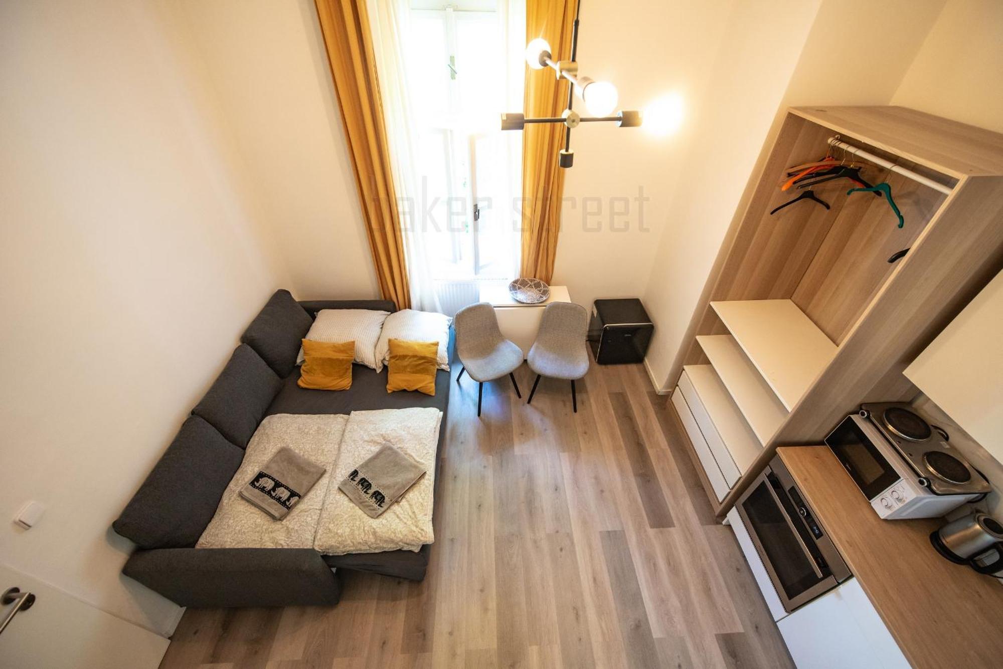 Storey Apartment Close To Metro Palmovka Prague Extérieur photo