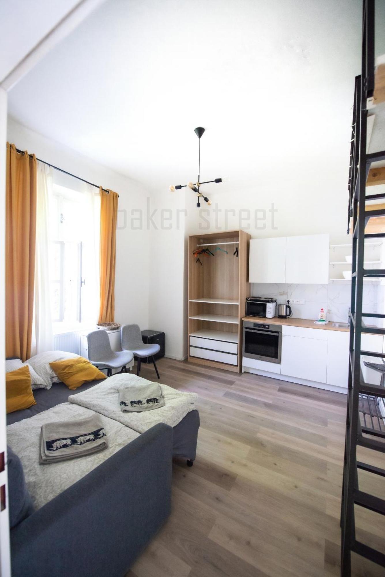 Storey Apartment Close To Metro Palmovka Prague Extérieur photo