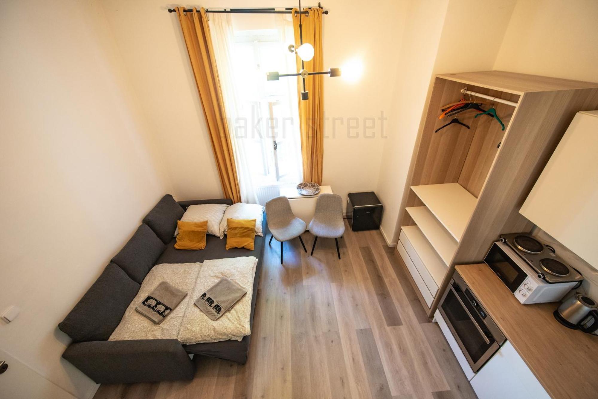 Storey Apartment Close To Metro Palmovka Prague Extérieur photo