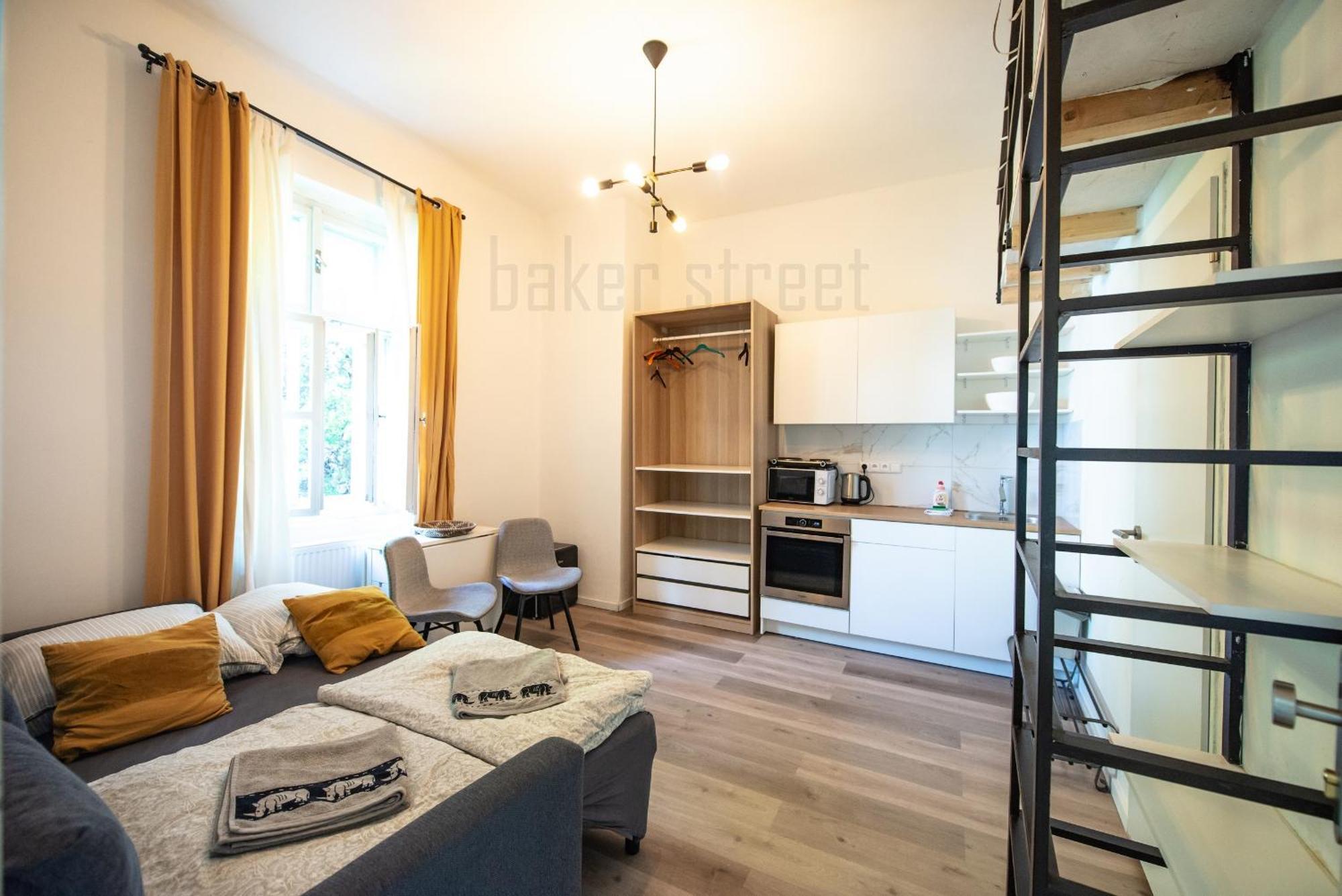 Storey Apartment Close To Metro Palmovka Prague Extérieur photo